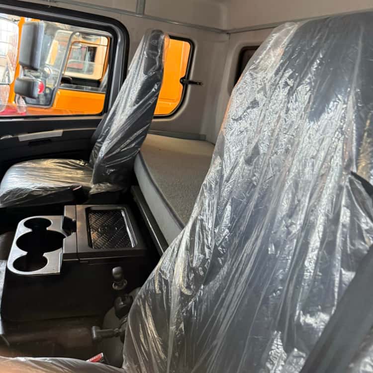 Reman SHACMAN X3000 6×4 Tipper Truck U Shape Cargo Box 4 China heavy reman trucks | reman 10 wheel tipper truck | reman X3000 tipper truck