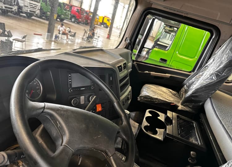 reman Delong X3000 | Chinese reman dump trucks | reman 10 wheel dump truck